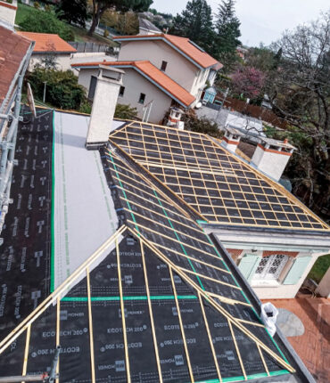 Nous intervenons pour tous travaux de couverture zinguerie, entretien, rénovation de vos toitures sur des maisons, bâtiments et immeubles de toute taille en sur Vieille-Toulouse, Lacroix Falgarde- Pins Justaret, Auzeville, Aureville