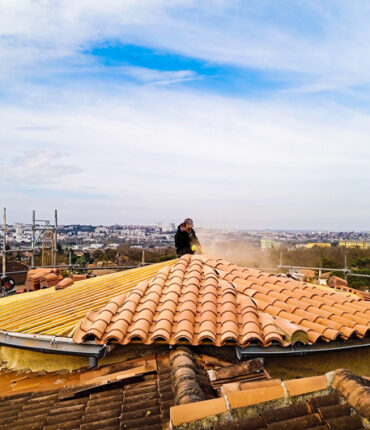 Nous intervenons pour tous travaux de couverture zinguerie, entretien, rénovation de vos toitures sur des maisons, bâtiments et immeubles de toute taille en sur Vieille-Toulouse, Lacroix Falgarde- Pins Justaret, Auzeville, Aureville