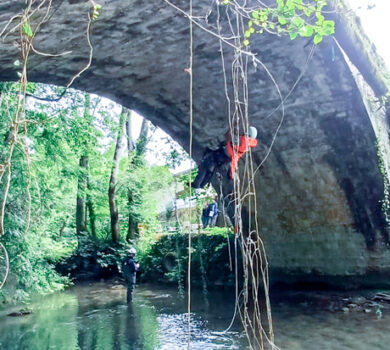 Contrôle sécurité de la sous face d'un pont avec Veritas Acrobat Travaux travaux Vieille Toulouse, Lacroix Falgarde