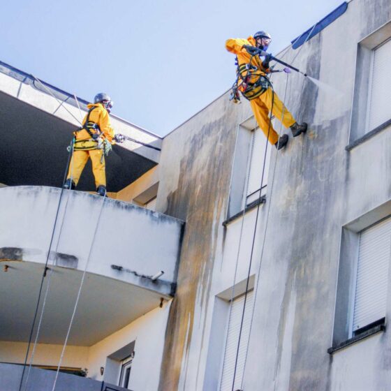Travaux en hauteur accès difficile cordiste avec Acrobat Travaux sur Vieille-Toulouse, Lacroix-Falgarde, Pechbusque, Aureville, Auzeville