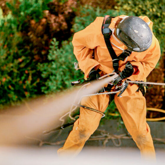 Travaux en hauteur accès difficile cordiste avec Acrobat Travaux sur Vieille-Toulouse, Lacroix-Falgarde, Pechbusque, Aureville, Auzeville